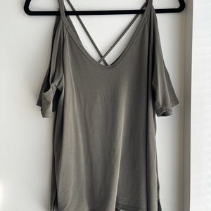 MOD BOUTIQUE OLIVE GREEN TOP